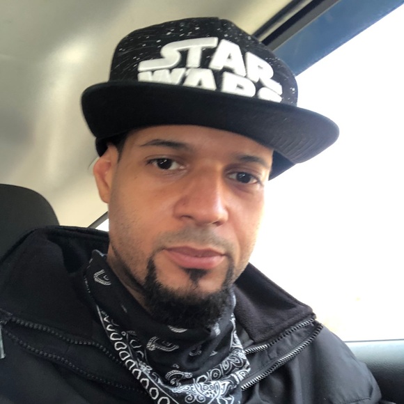 Meet your Posher, James - Picture 1 of 1